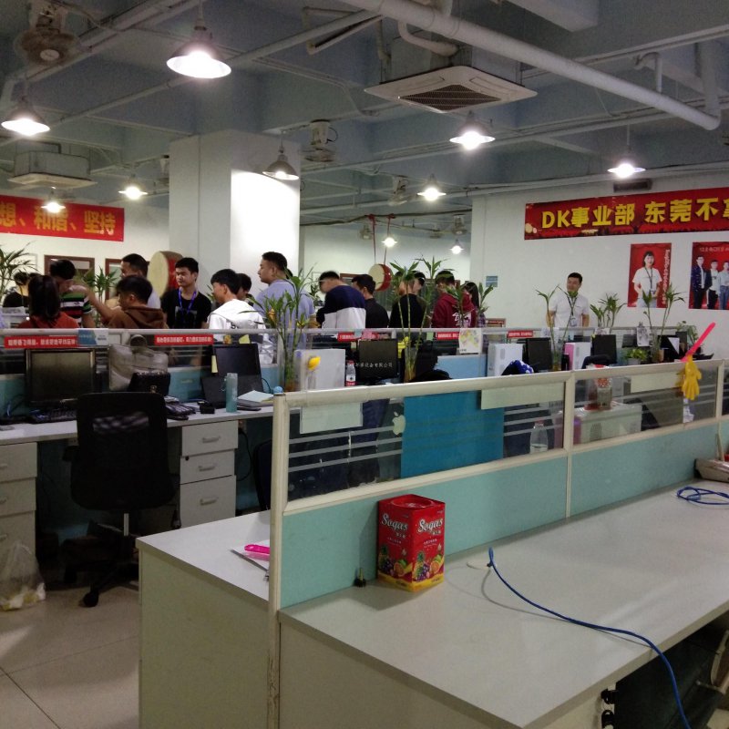 星源環(huán)保公司注重人才培養(yǎng)，為員工提供外出培訓(xùn)機(jī)會(huì)